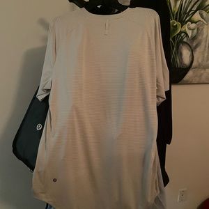 Men lululemon drysense shirt